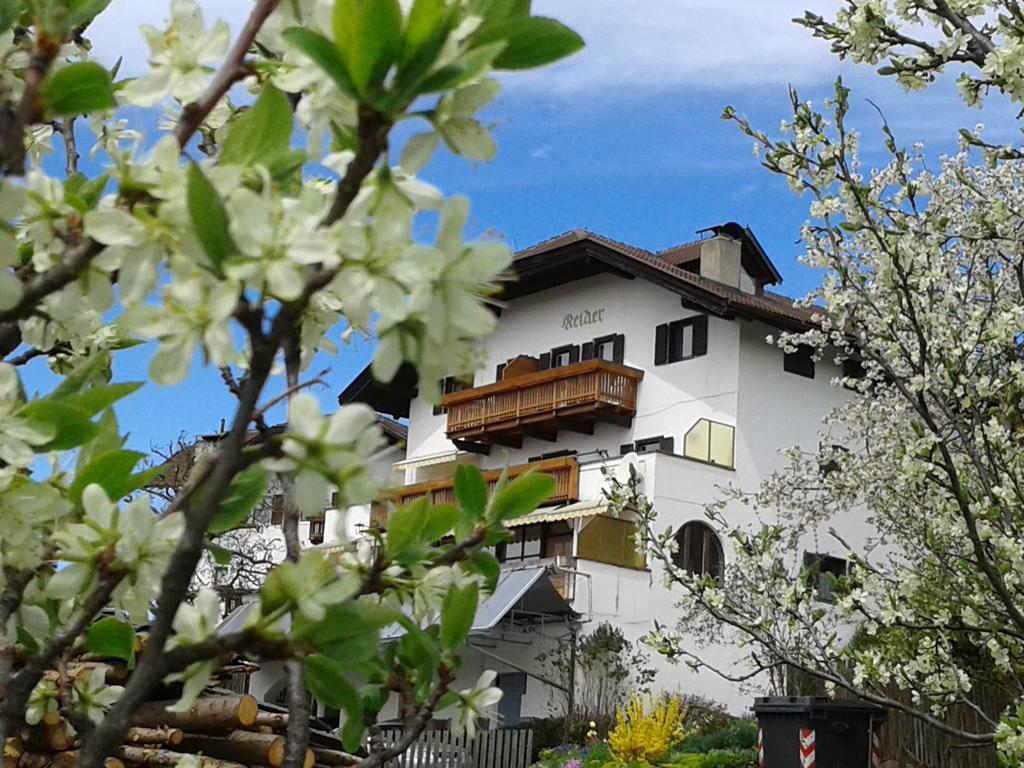 Hotel Garni Reider Meltina Exterior foto